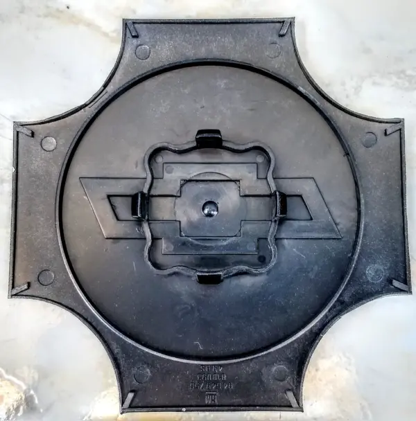 CALOTA CENTRAL P/RODA MONZA SR 86/88 - UNIDADE